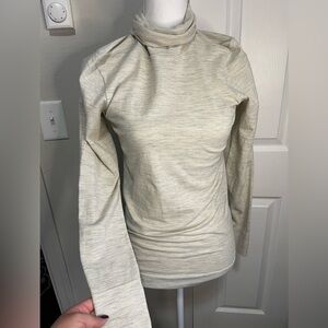 Athleta Remarkawool Turtle Neck Heathered Pullover Large